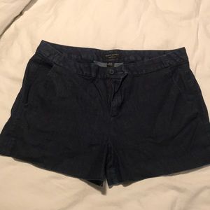 Stretchy jean shorts